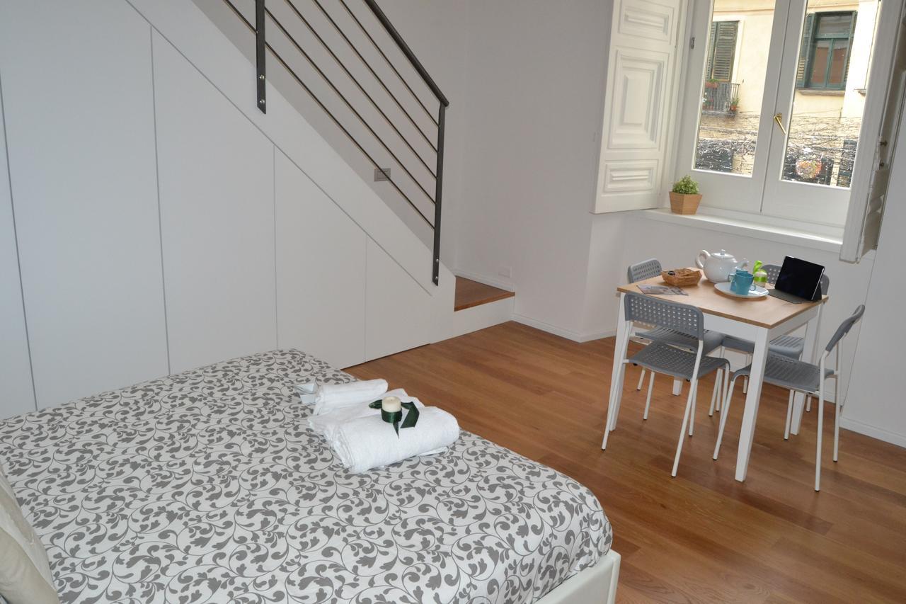 Via Roma Apartment Deluxe Salerno Exterior foto